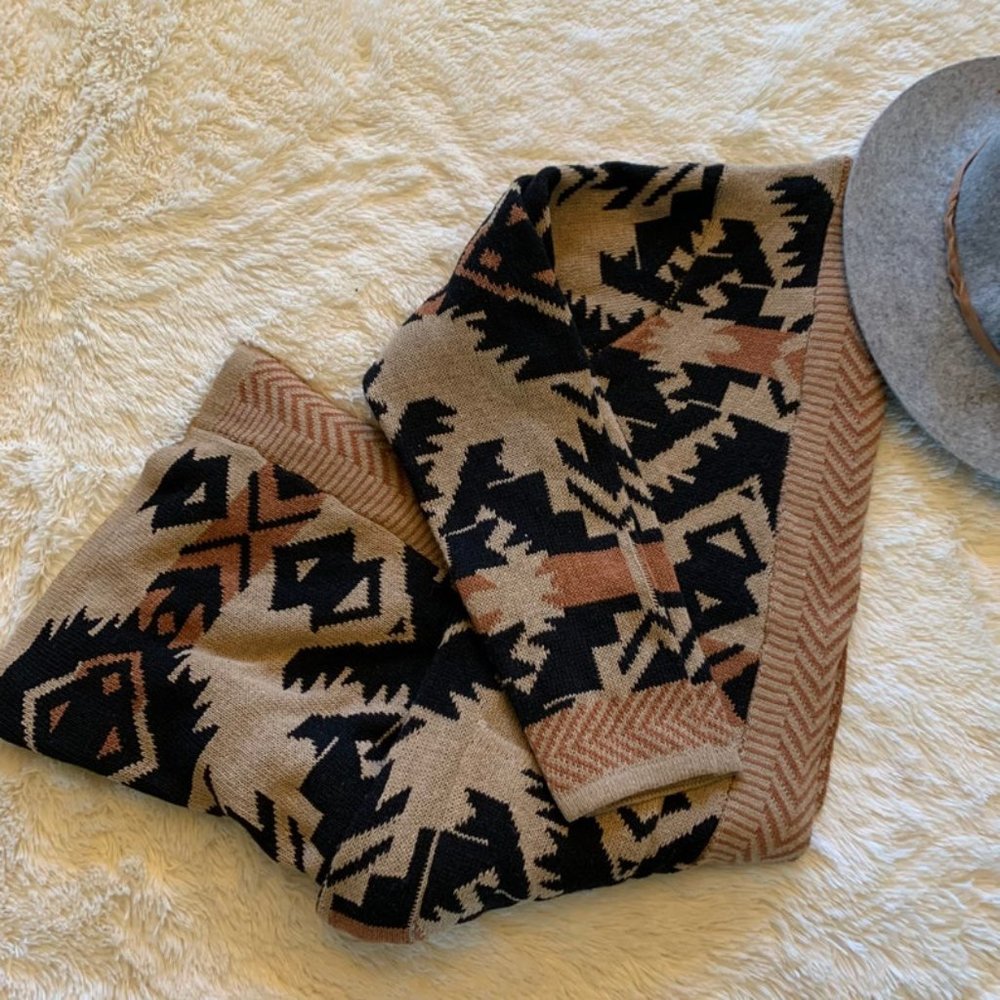 New Cardigan Sweater Tribal Native Aztec Western Print - Picture 8 of 10